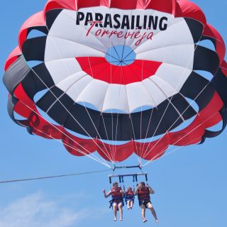 Torrevieja: parasailing experience