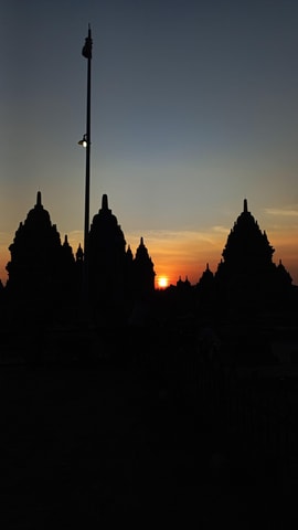 YOGYAKARTA VISIT PRAMBANAN TEMPLE SUNSET with Option