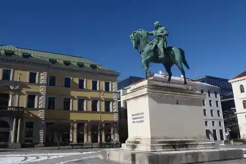 Monaco di Baviera: tour storico a piedi Maxvorstadt con GEO Epoche