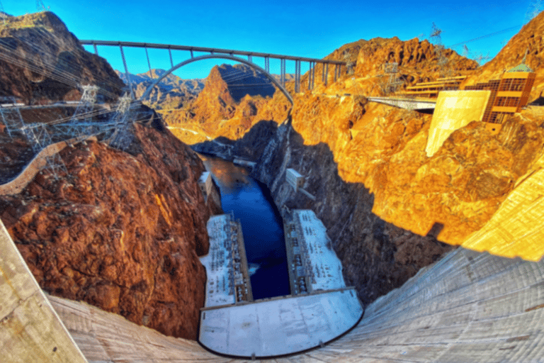 Las Vegas : visite du barrage Hoover et des sept montagnes magiques