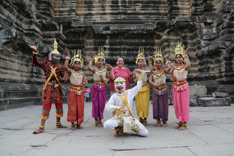 From Siem Reap: Angkor Wat Full-Day Private Tour & Sunrise