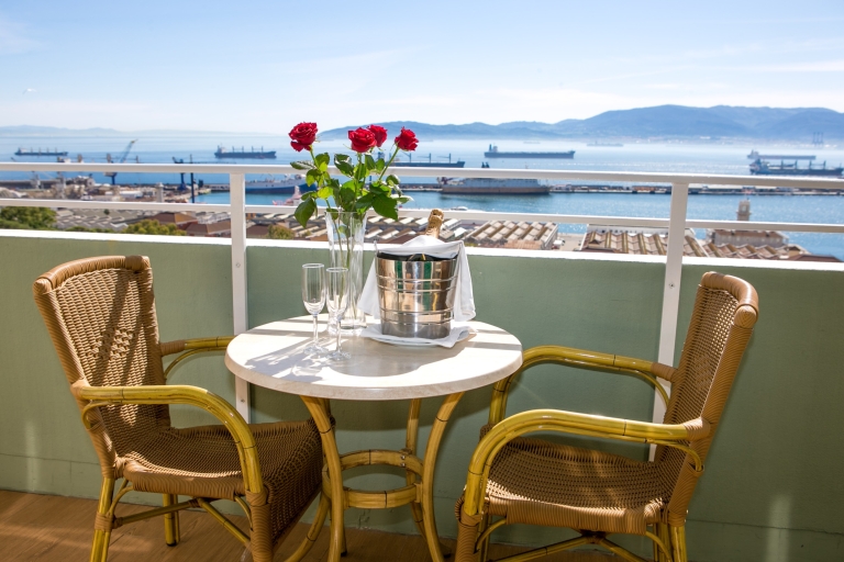 Ab Costa del Sol: Ganztägige Gibraltar-ShoppingtourAb Torremolinos: Tour auf Französisch