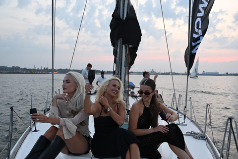 From Tallinn: Sailing in Tallinn Bay 2 hours
