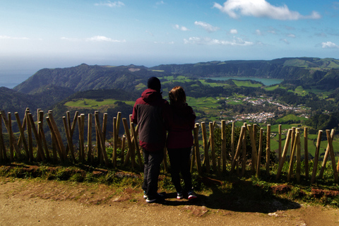 Ponta Delgada: Verborgen juweeltjes van São Miguel Dagvullende tour met een busje