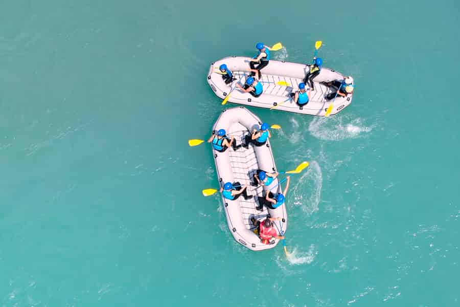 Bled: 3-stündiges familienfreundliches Rafting-Abenteuer. Foto: GetYourGuide Bled: 3-stündiges familienfreundliches Rafting-Abenteuer. Foto: GetYourGuide