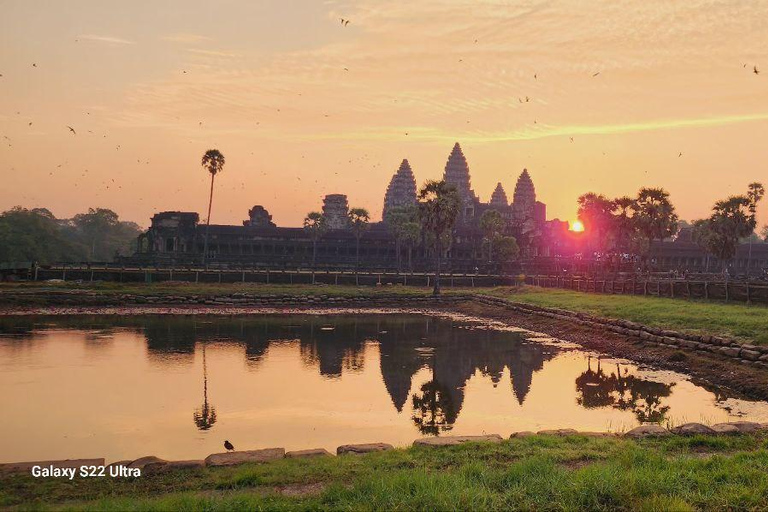 Siem Reap: Angkor 1 day guided tour in Spanish with sunriseOption 2: Private tour 1 day in Spanish with sunrise