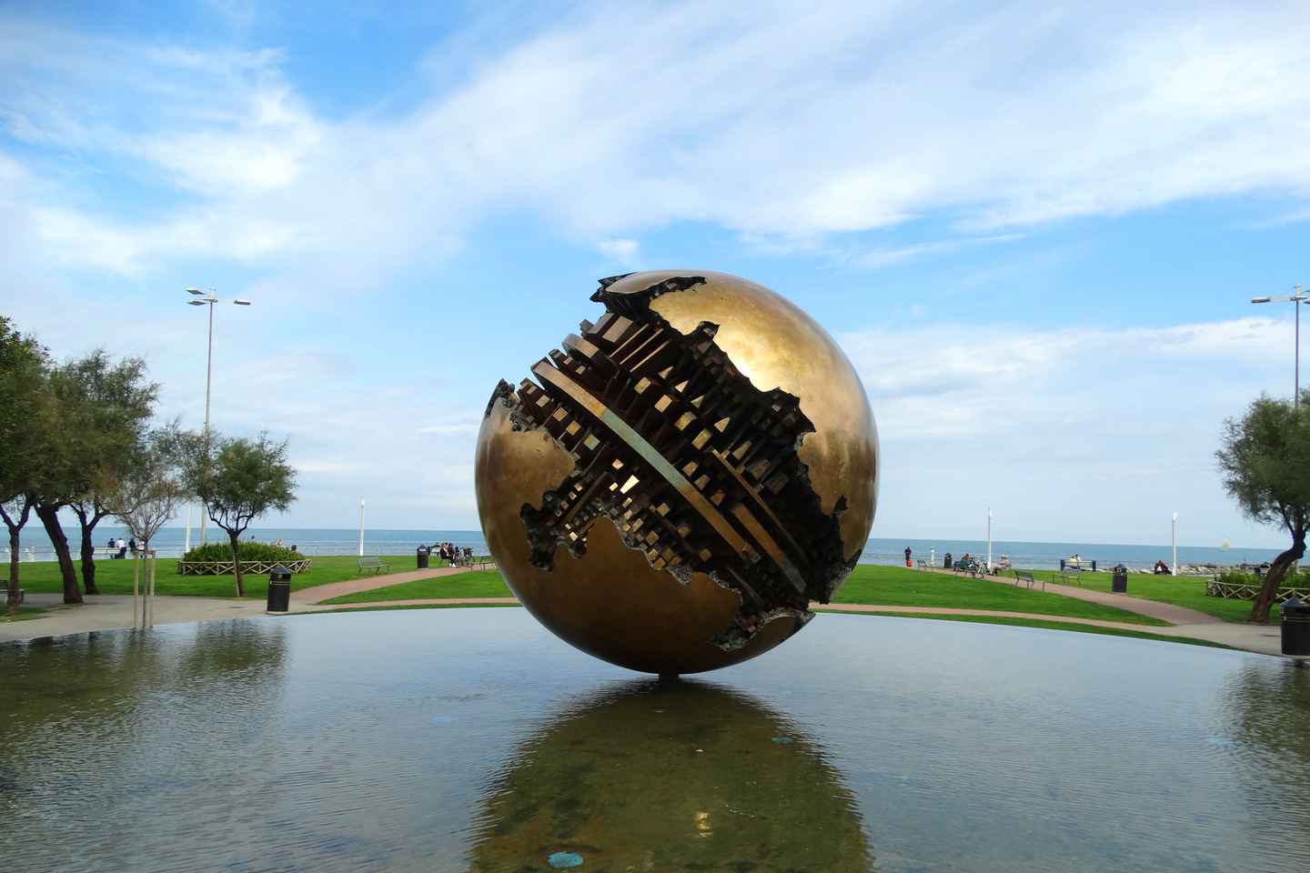 PESARO private tour: town of ceramics & Gioachino Rossini