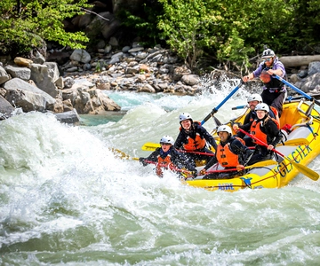 Golden, BC: Kicking Horse River Half Day Whitewater Rafting