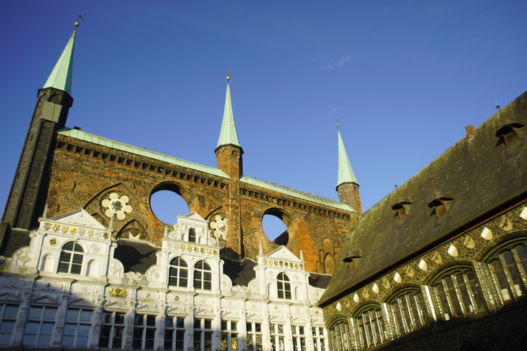 Lübeck: Self-Guided Smartphone Scavenger Hunt Walking Tour