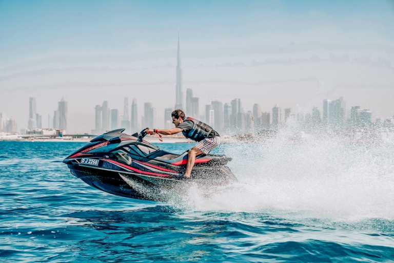 Dubai: jetski-tour, inclusief Burj Khalifa en Dubai MarinaErvaring van 1 uur