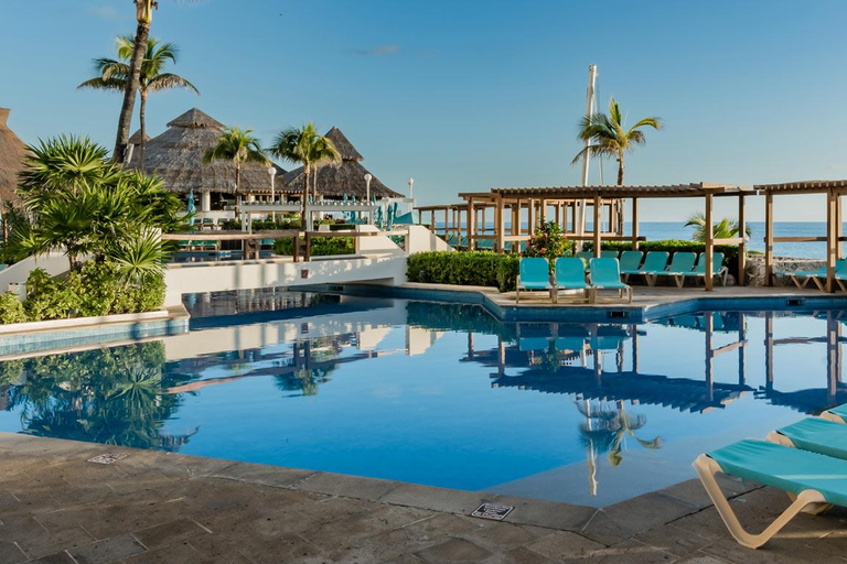 Privat transfer från GR Solaris Cancun till CUN flygplats