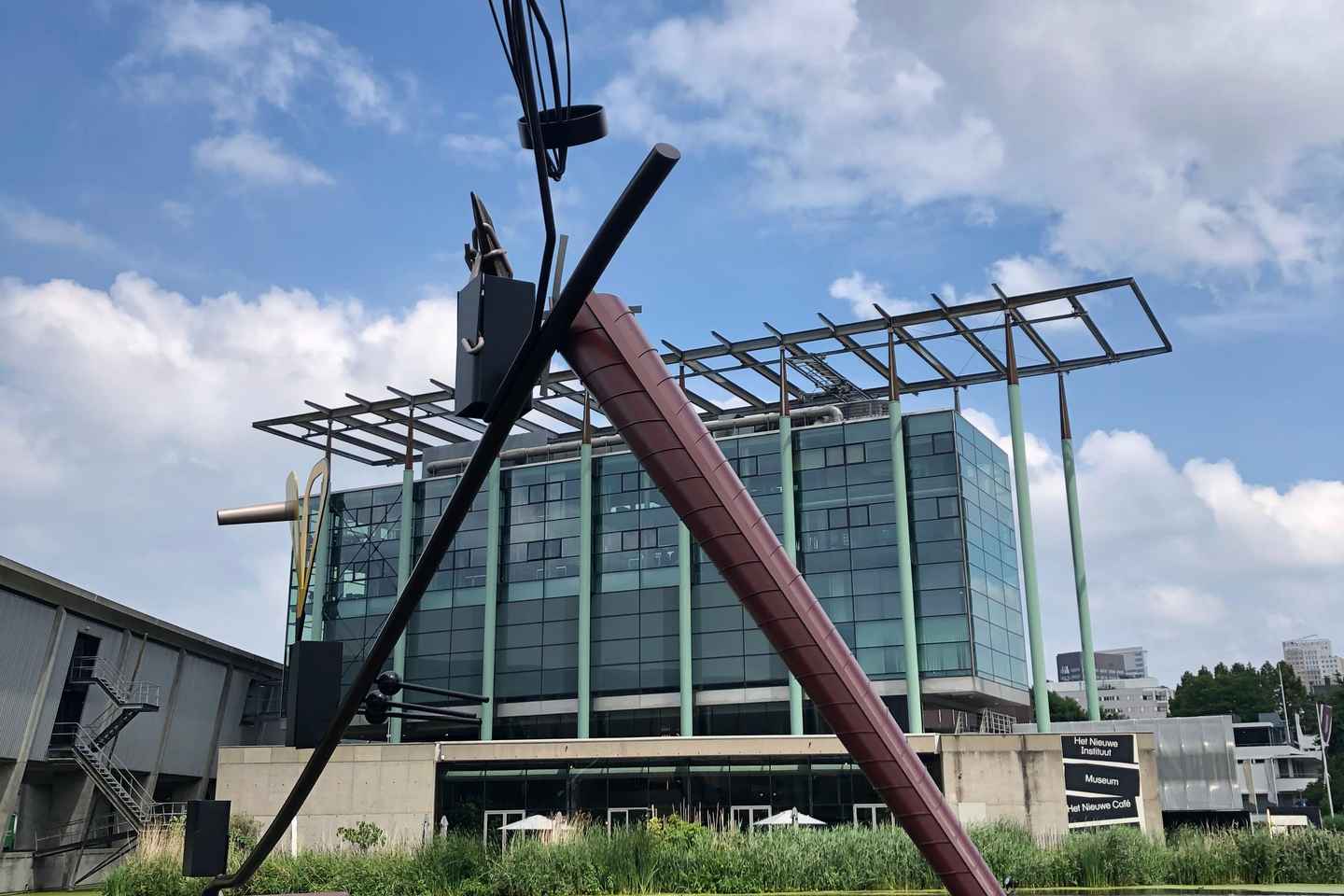 Rotterdam: Art and Architecture Highlights Walking Tour