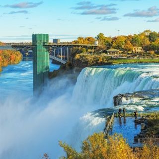 Niagara-on-the-Lake/Niagara Falls: Private Custom Day Trip
