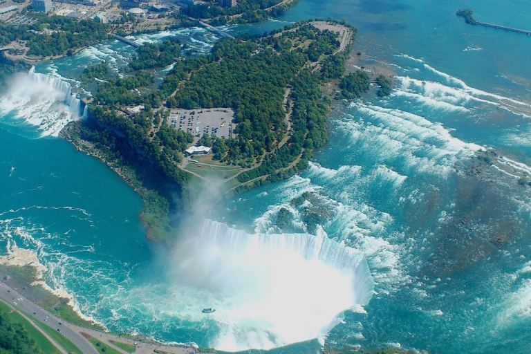 Niagara-on-the-Lake/Niagara Falls: Prywatna niestandardowa wycieczka jednodniowaOdbiór z wodospadu Niagara