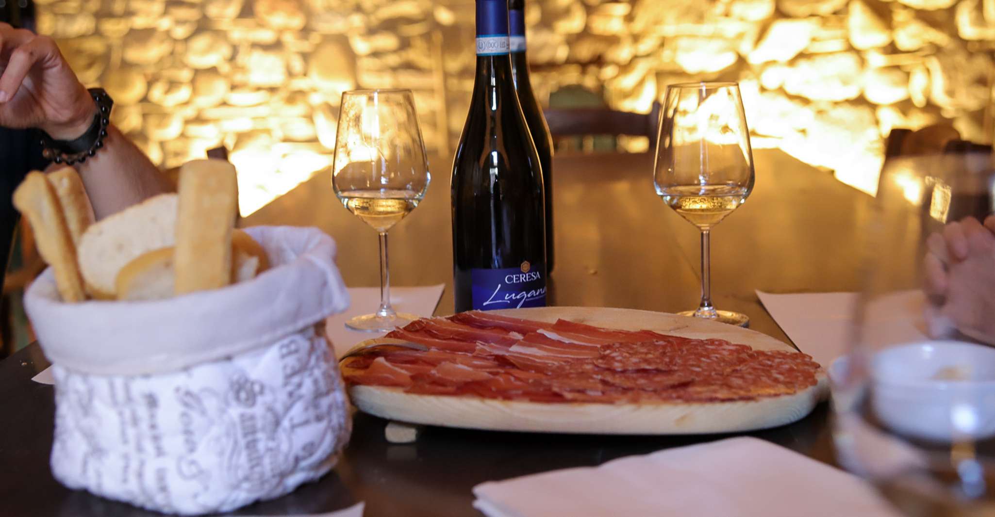 Lugana, Vineyards Tour e degustação de vinhos Lugana - Hizvo
