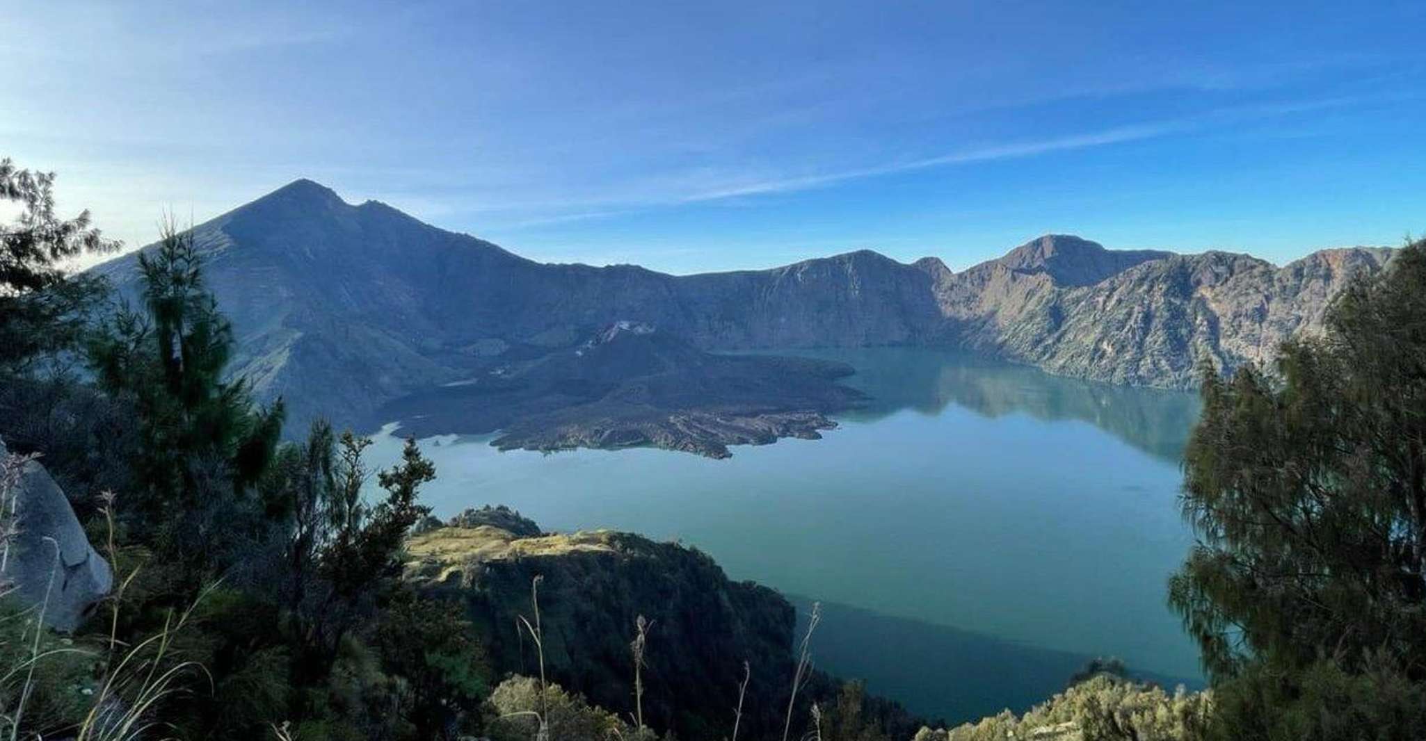 Rinjani Trekking Three Days Two Night Summit - Housity