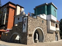 Skopje, City Highlights Tour avec transfert et nourriture - Hizvo