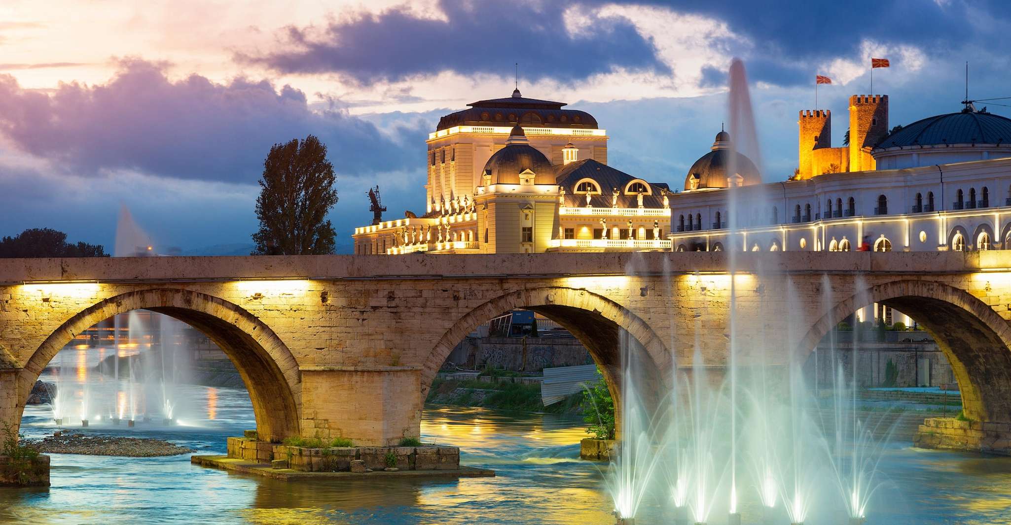 Skopje, City Highlights Tour avec transfert et nourriture - Hizvo