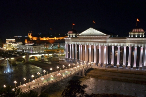Skopje: City Highlights Tour met transfer en eten