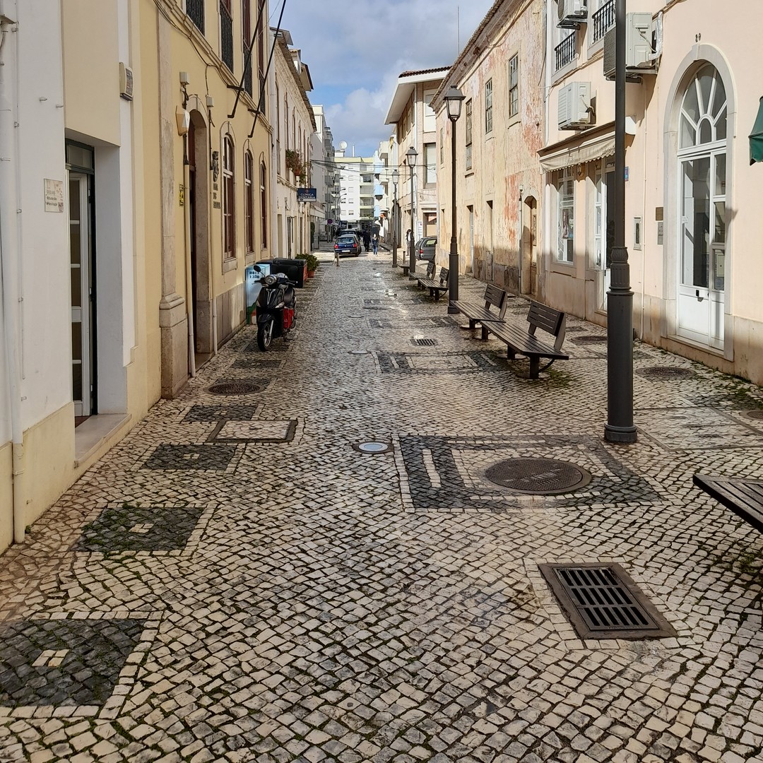 Colagem de mídia