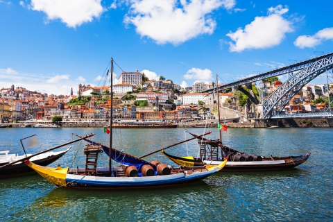 Porto : visite privée en tuk tuk avec croisière fluviale et dégustation de vinTournée française