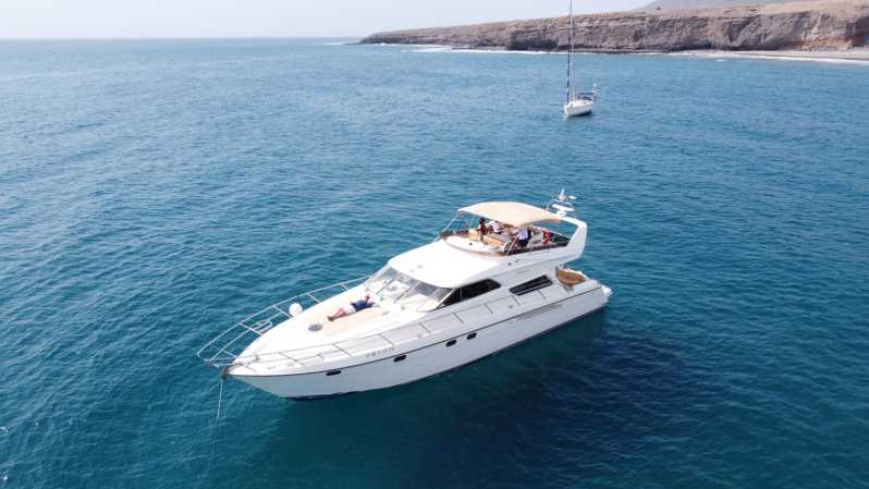 Fuerteventura: Princess Yacht 3-Hour Cruise & Tapas