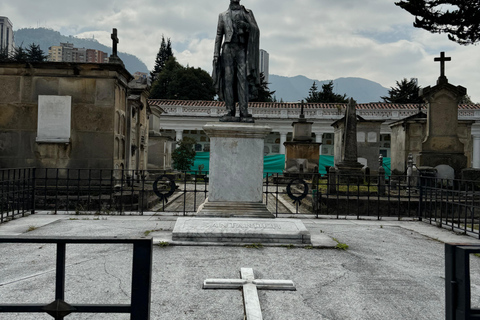 Another side of Bogota: guided walking tour of non-touristy places