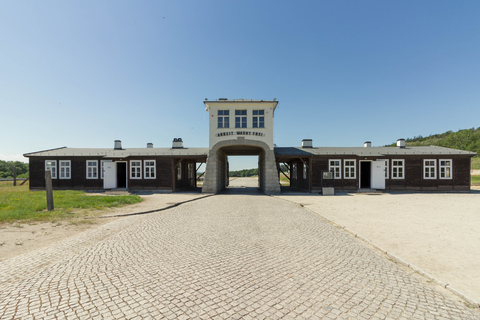 Wroclaw: Dag av WW2: Riese, Gross-Rosen, Ksiaz slottFrån Wroclaw: Andra världskrigets hemligheter på dagstur