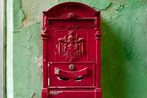 Genoa: Secret Corners Photography Tour and Traditional Snack
