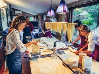 Alghero: Sardinian Home-Cooking Class and Meal