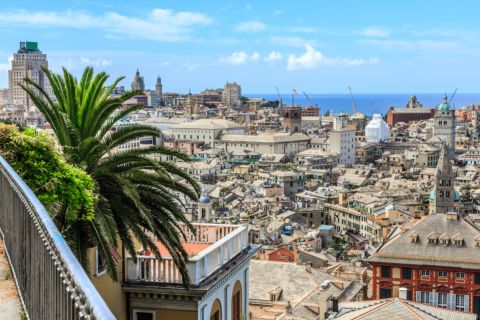 Genoa: Historical Centre City Exploration Game