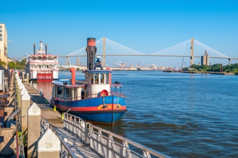 Savannah: City Waterfront Exploration Game