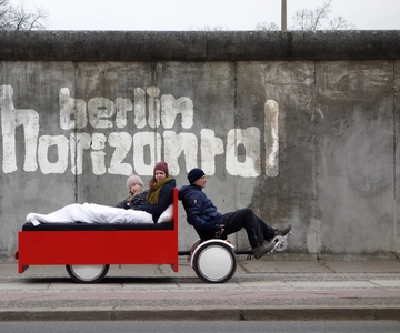 Berlin: City Sightseeing Tour in a Unique BedBike