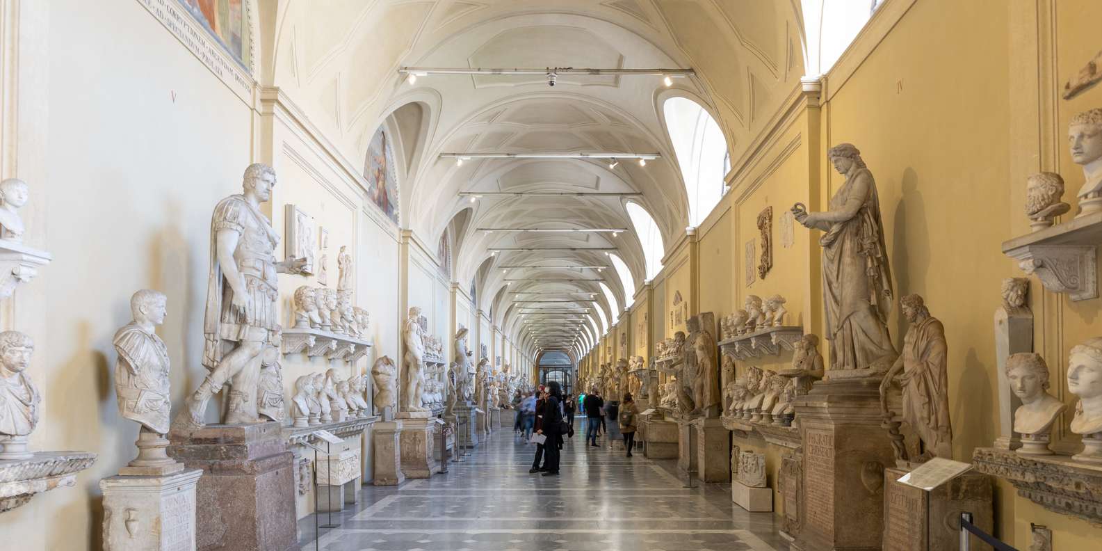 Vatican City: Papal Audience Sistine Chapel & Vatican Tour