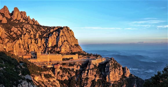 Von Barcelona aus: Kloster Montserrat, leichte Wanderung, Seilbahn