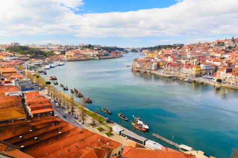 Porto w grze eksploracyjnej Ocean CityPorto: gra eksploracyjna nad morzem