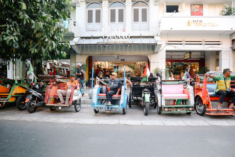 Yogyakarta : Rundgang und Foodtour im Palast