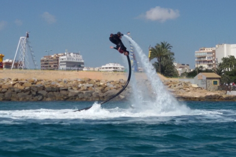 Alicante: experiencia de flyboard con instructor y bebidaFLYBOARD ALICANTE 20 MIN