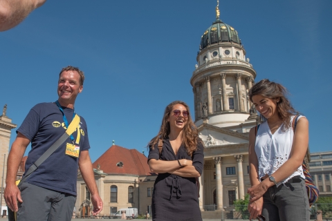 Berlijn: hoogtepunten van Berlijn Walking Shared of Private TourEngelstalige tour vanaf de Reichstagufer