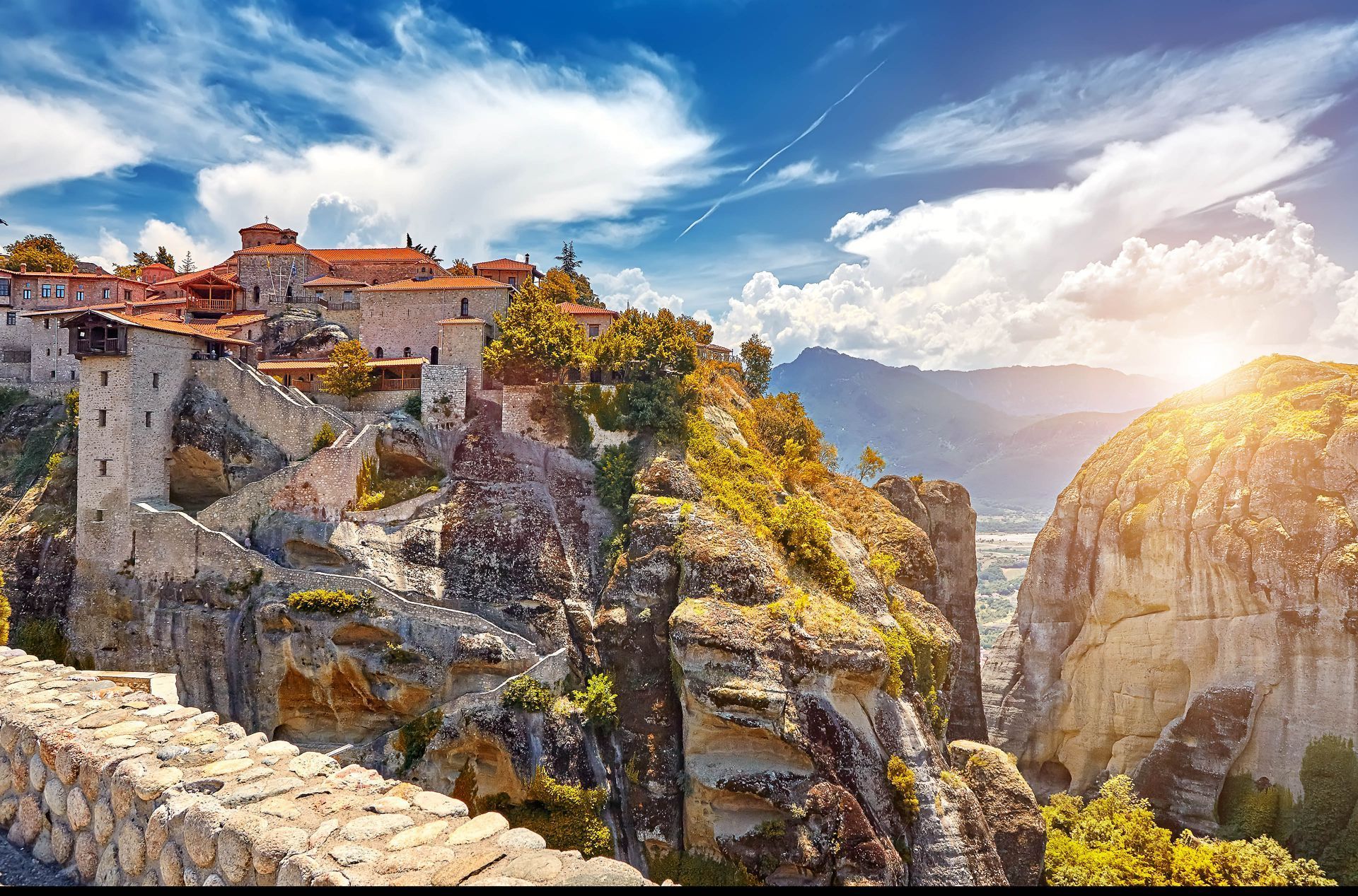 Von Athen aus: Private Ganztagestour durch Meteora und Kastraki