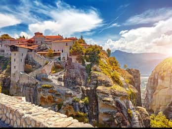 From Athens: Private Full-Day Meteora and Kastraki Tour