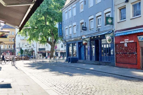 Hamburg: Reeperbahn Self-Guided Interactive Walking Tour