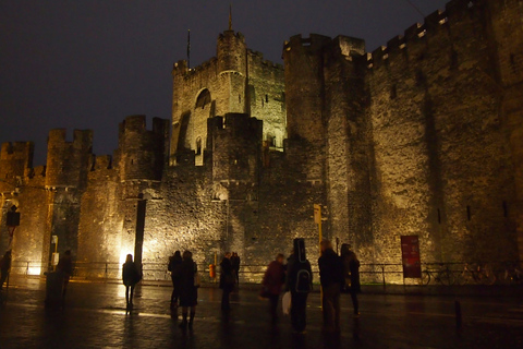 Ghent: The Dark Side of Ghent Private Walking TourTour in Spanish