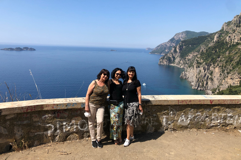 Desde Nápoles: tour privado de un día guiado por la costa de AmalfiTour privado