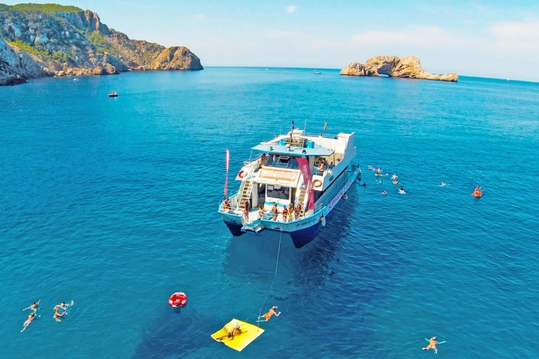 Ibiza: Cala Salada & North with drinks and Snorkeling Ibiza: Cala Salada & Ses Margalides Cruise with Snorkeling