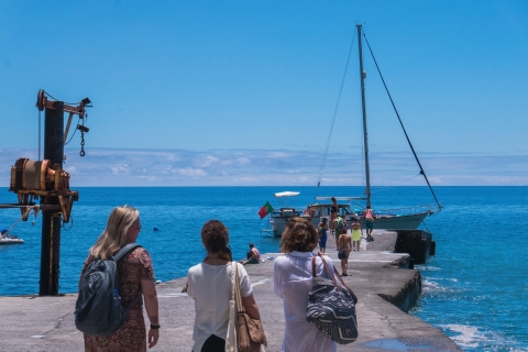 Desde Funchal: tour en velero por las bahías occidentales con almuerzo