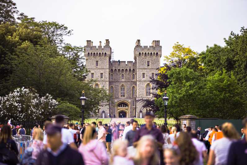 De Londres: Viagem de meio dia para Windsor com ingressos para o castelo