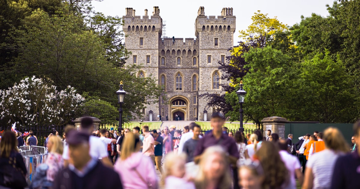 From London HalfDay Trip to Windsor with Castle Tickets GetYourGuide