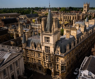 From London: Oxford and Cambridge Guided Day Tour