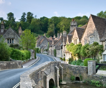 From London: Full-Day Guided Tour of the Cotswolds